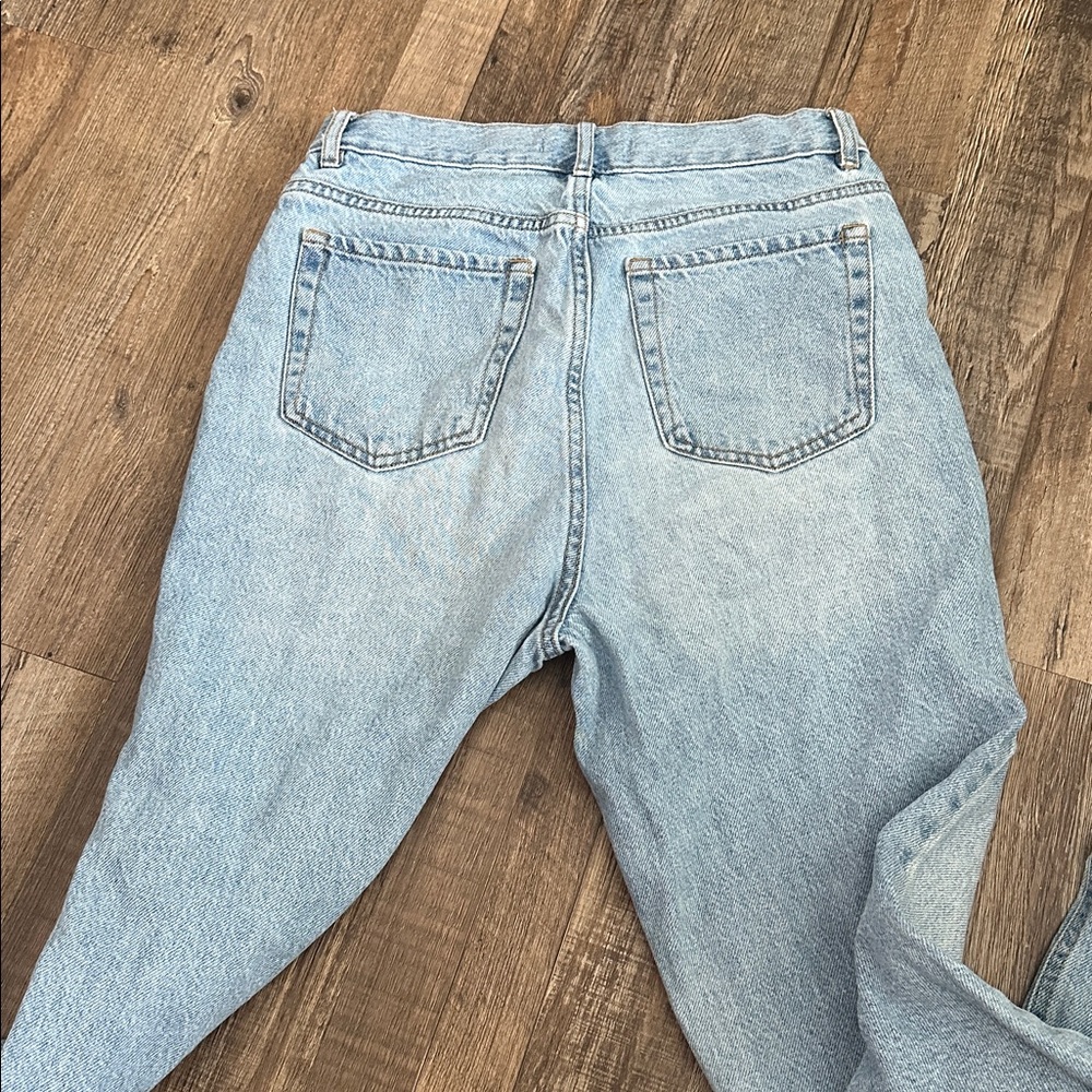 Jeans - Picture 2 of 2
